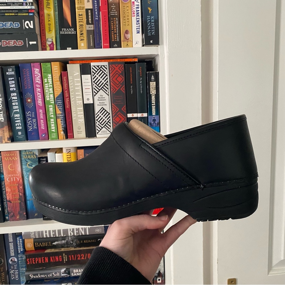 Men’s Dansko clogs size 44 (10.5-11)